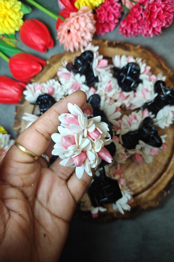 Blush Pink - Catch Clip