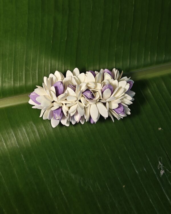 Floral Lavender - Center Clip