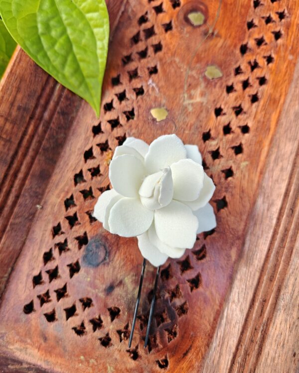 Parijatham Malli U-pin