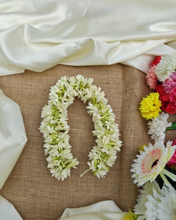 Single Layer Mullai Poo