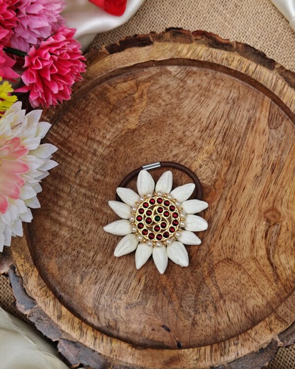 Jamine Buds Kemp Hair Ties