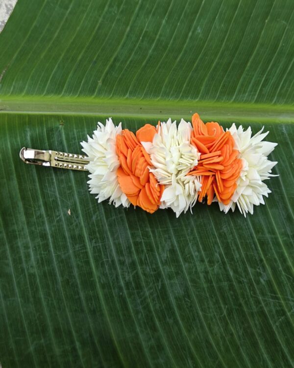 Double Layer Pichi Kanakamaram Center Clip