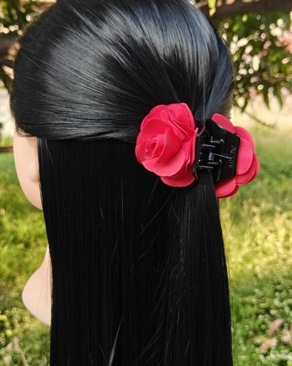 Red Rose Catch Clip