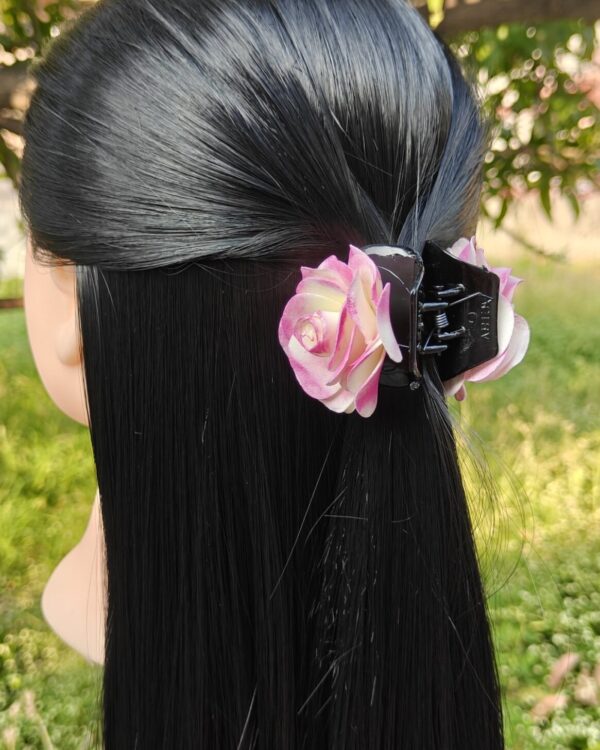 pink shade Rose Catch Clip