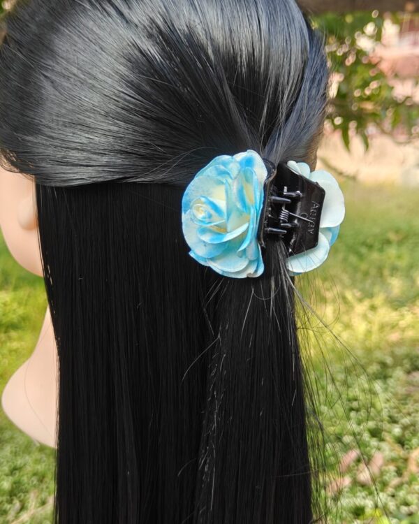 Dark Blue shade Rose Catch Clip