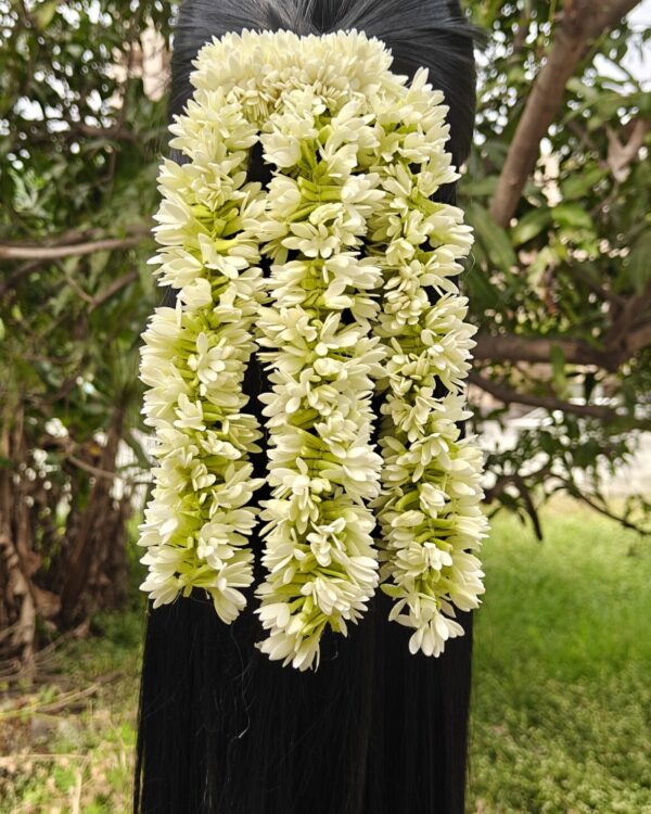 Mullai poo Center Clip String New