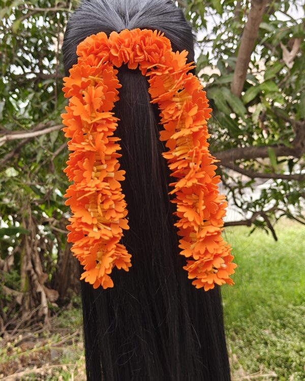 Kanakamaram Center Clip string