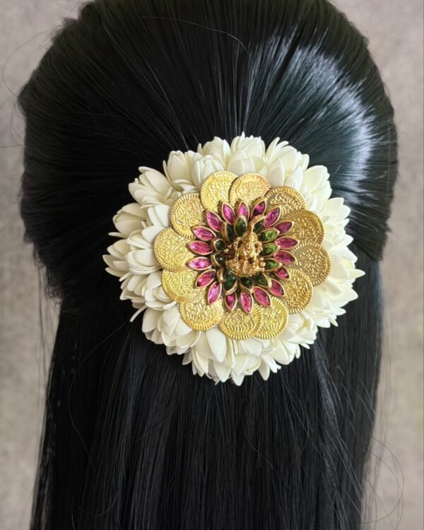 Bloomed Malli Lakshmi Coin kundan stones Center Clip