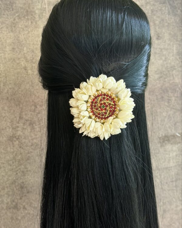 Malli with kemp Center Clip