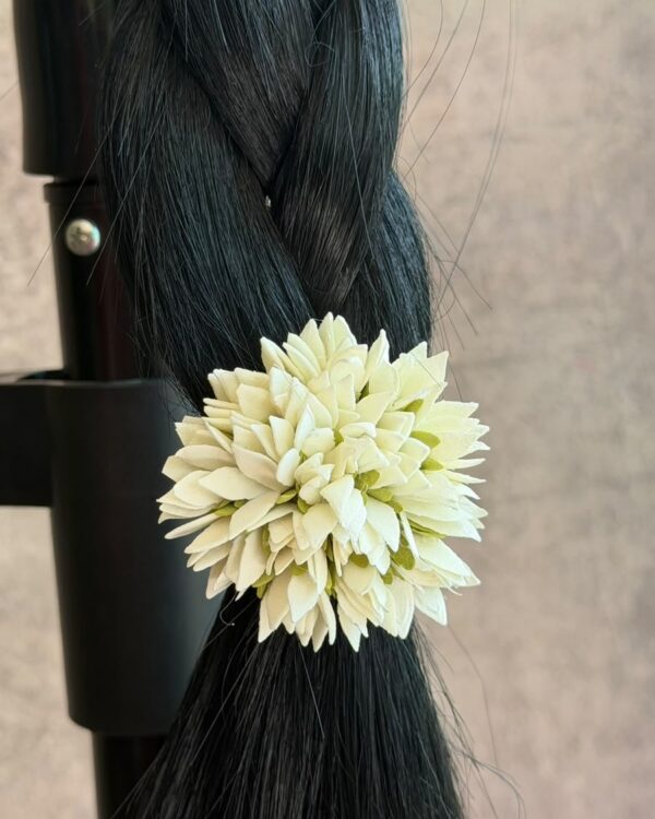 Pichi Green Leaf Hair Tie