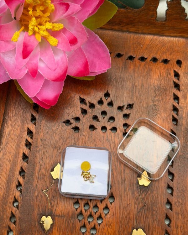 Yellow Hanging Bindi single