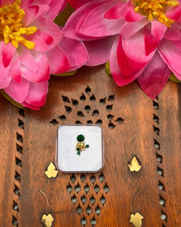 Dark Green Double Shade Hanging Bindi